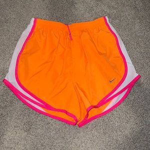 Women’s Nike Tempo Shorts